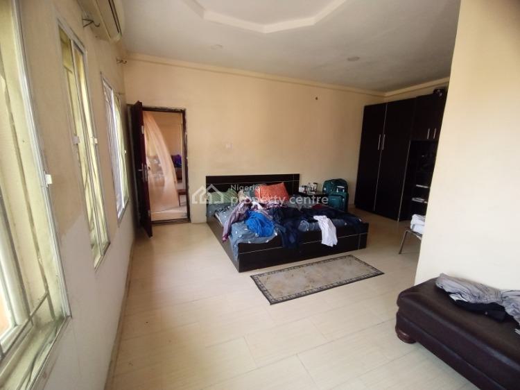 For Rent Give Away 3 Bedroom Fully Detached Duplex In A Close In