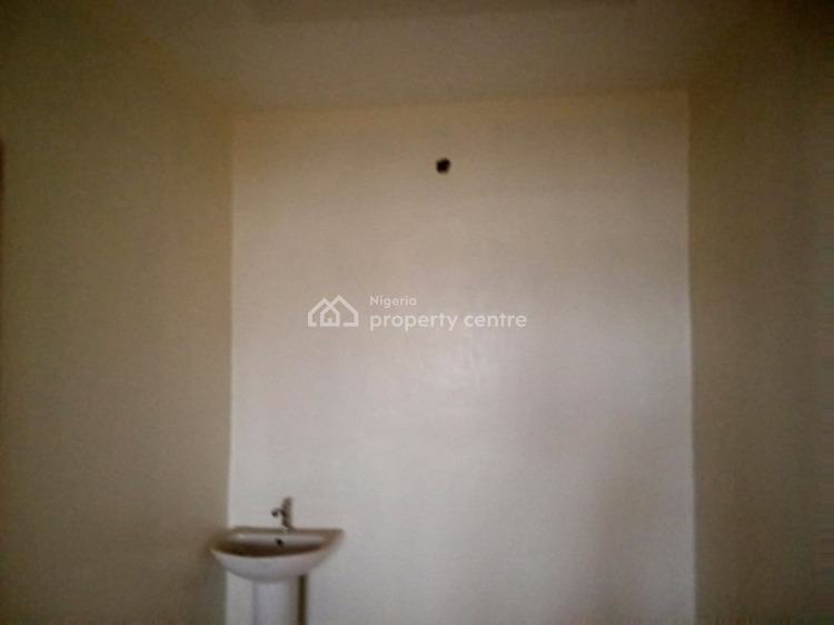 Luxury 2 Bedroom Flat, Fumbi Fagun, Ondo West, Ondo, Flat / Apartment for Rent