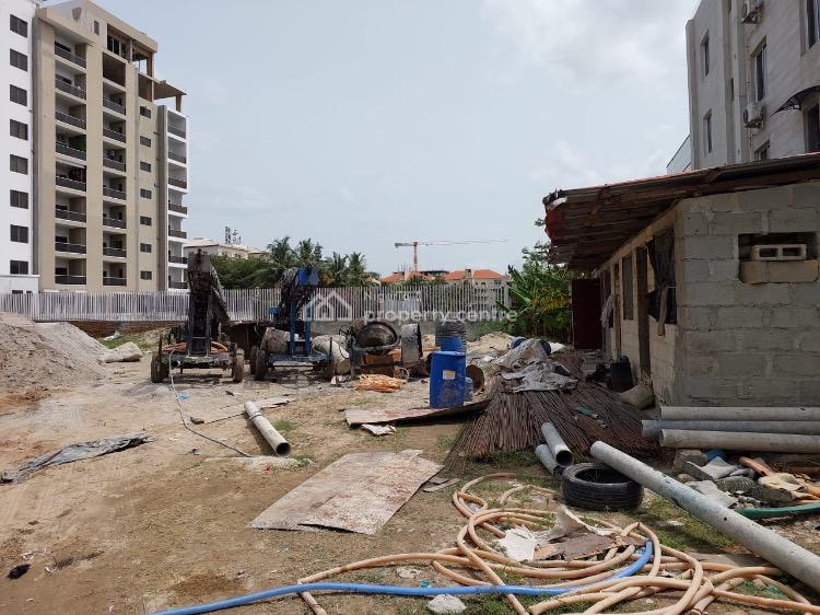 For Sale A Vacant Land Measured 1800sqm In A Gated Estate, Olori