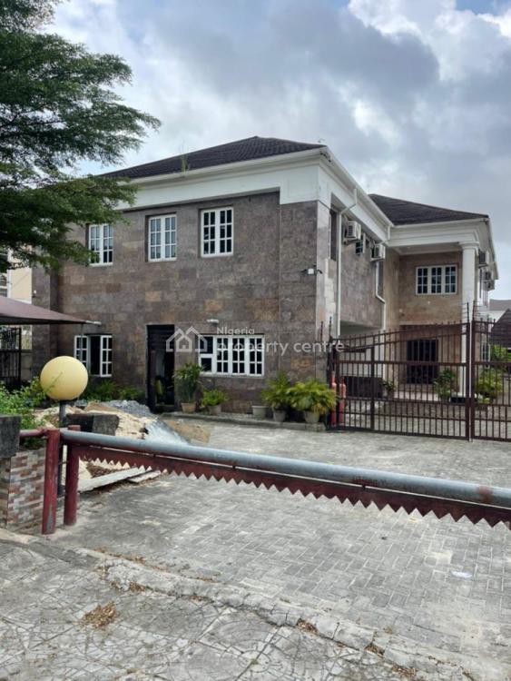 For Sale Luxury 5 Bedrooms Fully Detached House, Lakeview Estate