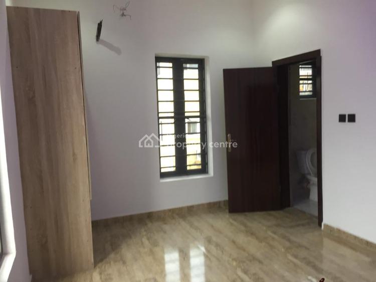 Luxury 2 Bedroom Flat with Excellence Facilities, No7. Salem Estate,, Ikate Elegushi, Lekki, Lagos, Flat / Apartment for Rent