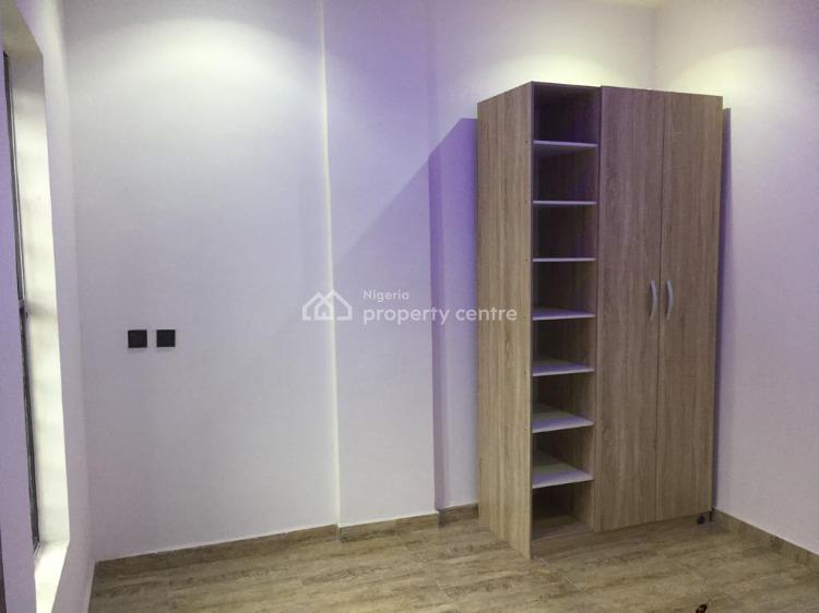 Luxury 2 Bedroom Flat with Excellence Facilities, No7. Salem Estate,, Ikate Elegushi, Lekki, Lagos, Flat / Apartment for Rent