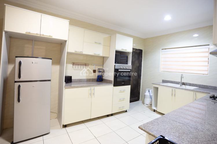3 Bedroom Apartment with a Pool and Gym, Oniru, Victoria Island (vi), Lagos, Flat / Apartment Short Let