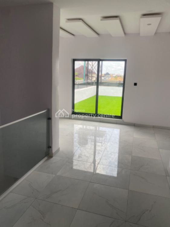 For Sale A Fully Detached 5 Bedroom Duplex With Swimming Pool And