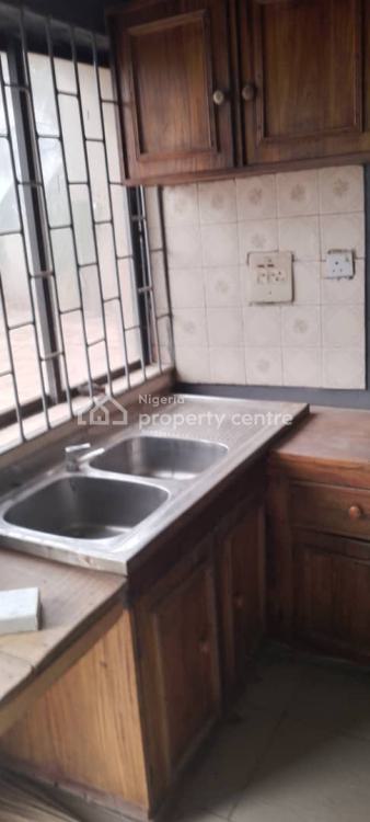 3 Bedroom Flat Newly Renovated and Spacious, 2 Dipo Babatunde Avenue, Abeokuta South, Ogun, Flat / Apartment for Rent