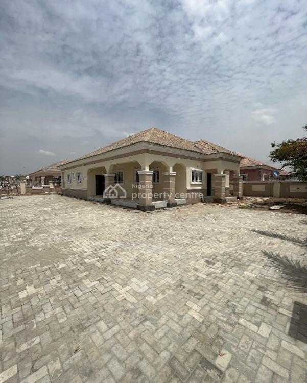 3 Bedroom Detached Bungalow, Oil Spring Estate, Lugbe District, Abuja, Detached Bungalow for Sale