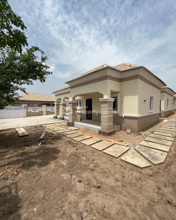 3 Bedroom Detached Bungalow, Oil Spring Estate, Lugbe District, Abuja, Detached Bungalow for Sale