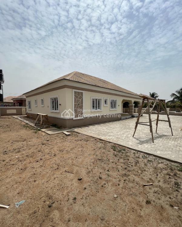 3 Bedroom Detached Bungalow, Oil Spring Estate, Lugbe District, Abuja, Detached Bungalow for Sale