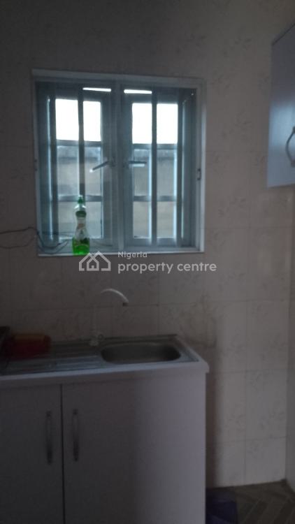 Room per Day, Bakery Bus-stop, Badore, Ajah, Lagos, Self Contain (single Rooms) Short Let