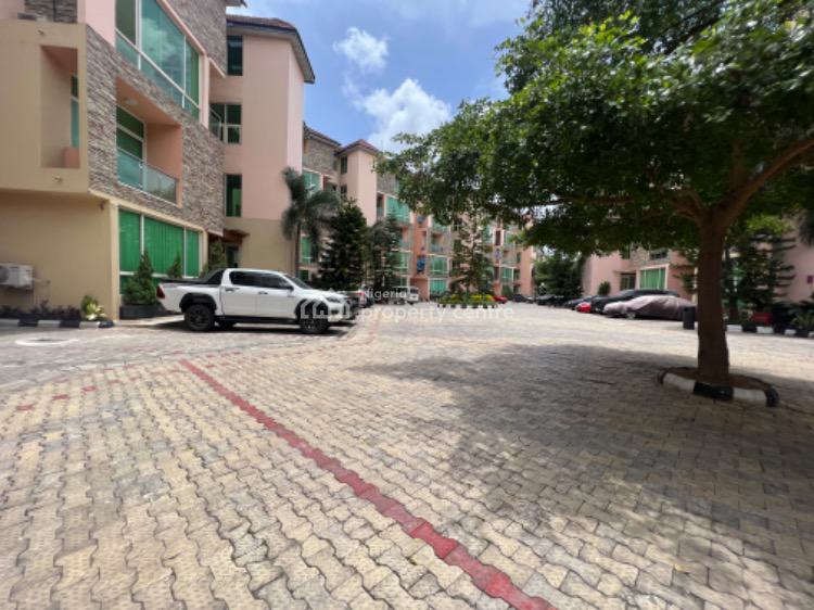 For Rent Spacious 3 Bedroom With A Room Bq, Ikoyi, Lagos