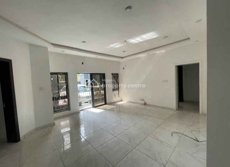 For Rent 3 Bedroom Apartment, Lekki Phase 1, Lekki, Lagos 3 Beds, 3