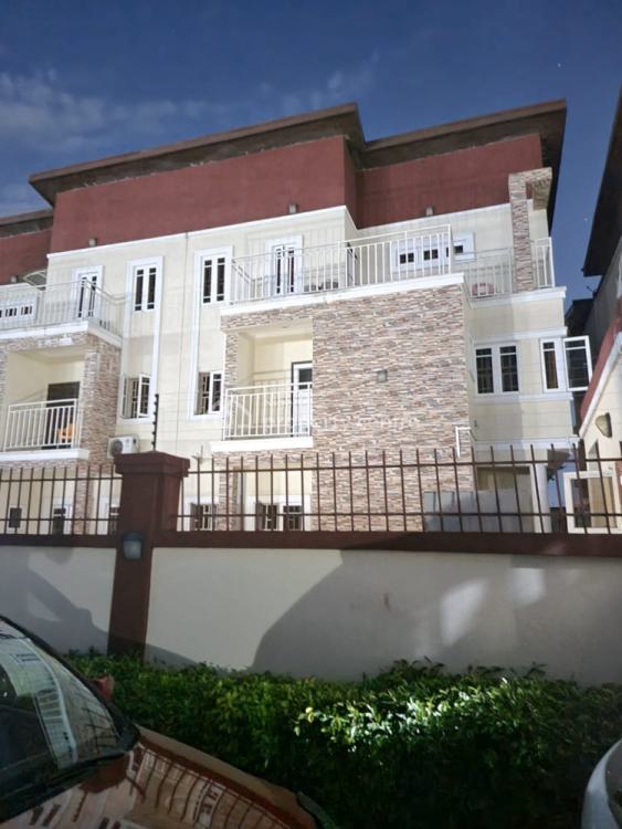For Rent 4 Bedrooms Exquisitely Finished Terrace, Pinnock Beach Estate Road, Off Ajiran Agungi