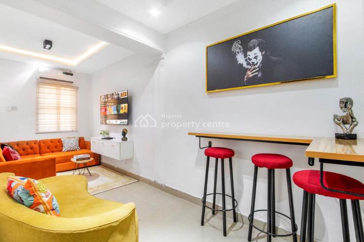 1 Bedroom Apartment with a Pool, Ikeja Gra, Ikeja, Lagos, Flat / Apartment Short Let