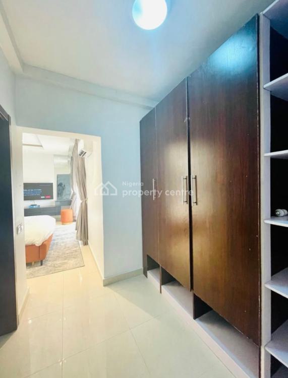 Luxury 2 Bedroom Apartment, Qmb Road, Lekki Phase 1, Lekki, Lagos, Flat / Apartment Short Let