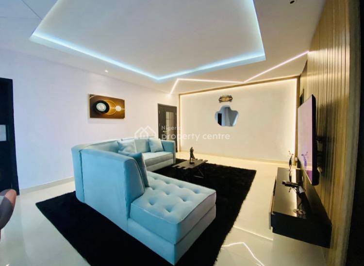 2 Bedroom Luxury Apartment, Qmb Road, Lekki Phase 1, Lekki, Lagos, Flat / Apartment Short Let