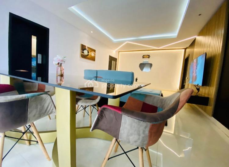 2 Bedroom Luxury Apartment, Qmb Road, Lekki Phase 1, Lekki, Lagos, Flat / Apartment Short Let