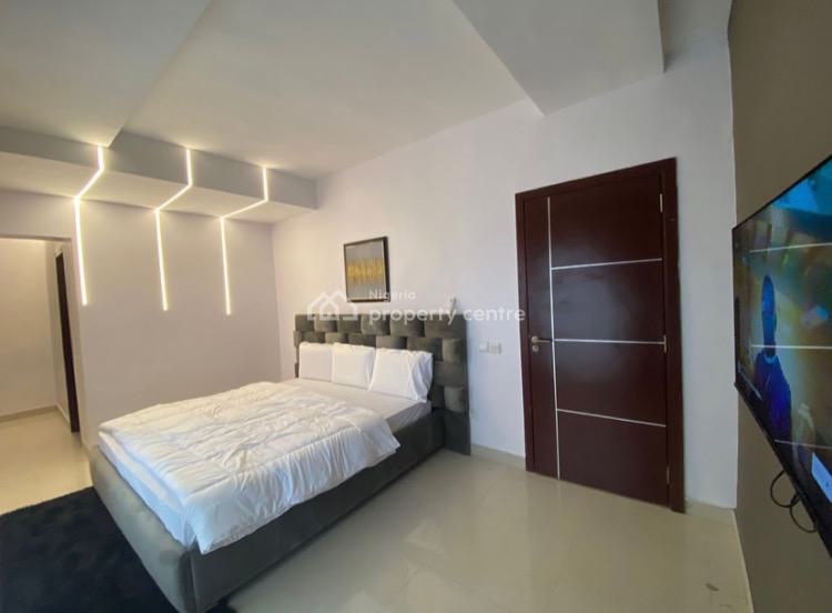 2 Bedroom Luxury Apartment, Qmb Road, Lekki Phase 1, Lekki, Lagos, Flat / Apartment Short Let
