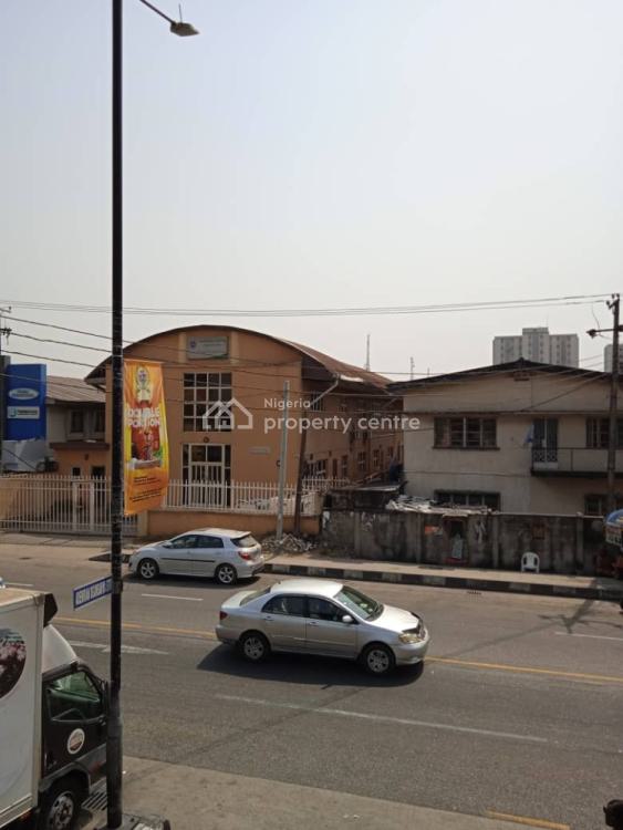 For Sale Perfect Commercial Property By The Road Sitting On 734sqm Of