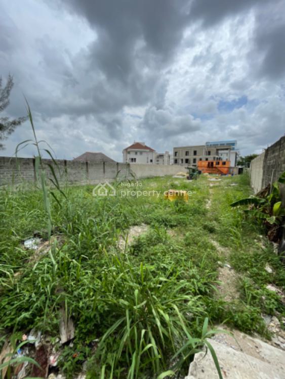 For Sale Waterfront Land Measuring 1,400 Sqm, Banana Island, Ikoyi, Lagos (Ref 1719252)