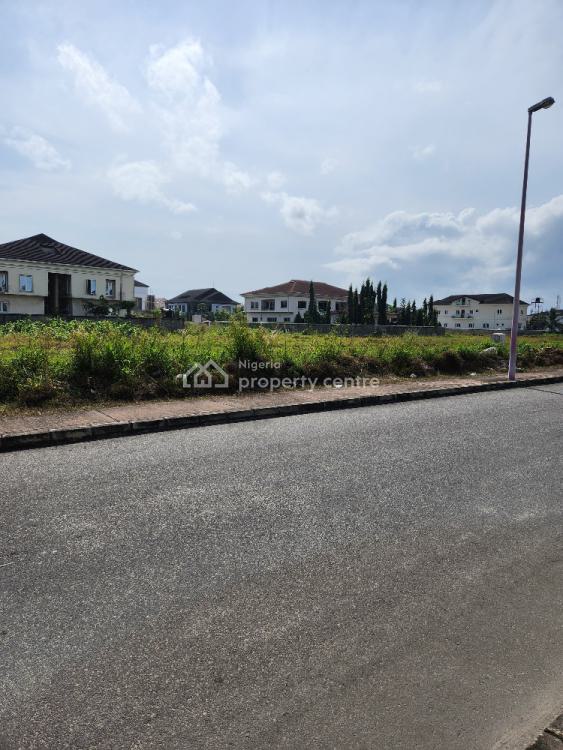 For Sale 500sqm In A Fully Serviced Estate With 24/7, Royal Garden