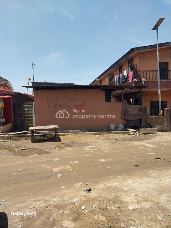 For Sale Bungalow On A Half Plot Of Land, Off Adetola Road, Aguda