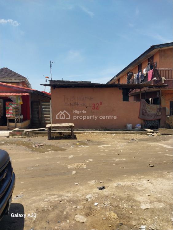 For Sale Bungalow On A Half Plot Of Land, Off Adetola Road, Aguda