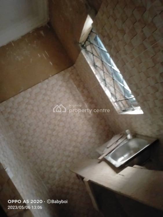 For Rent Mini Flat, Olowora, Magodo, Lagos 1 Beds, 1 Baths Nigeria