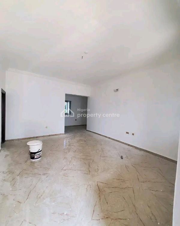 For Rent A Luxury Well Finished 2 Bedroom Flat, New Road Off Ada