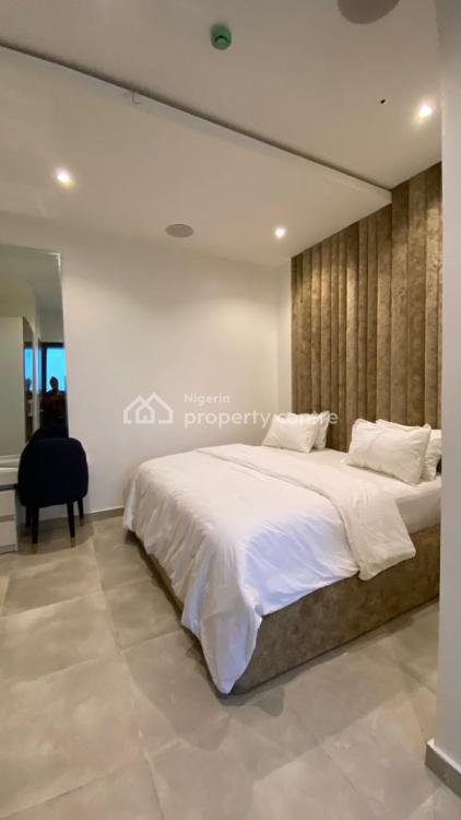 Super Luxurious 1 Bedroom with Pool and Gym, Off Admiralty Road, Lekki Phase 1, Lekki, Lagos, Mini Flat (room and Parlour) Short Let