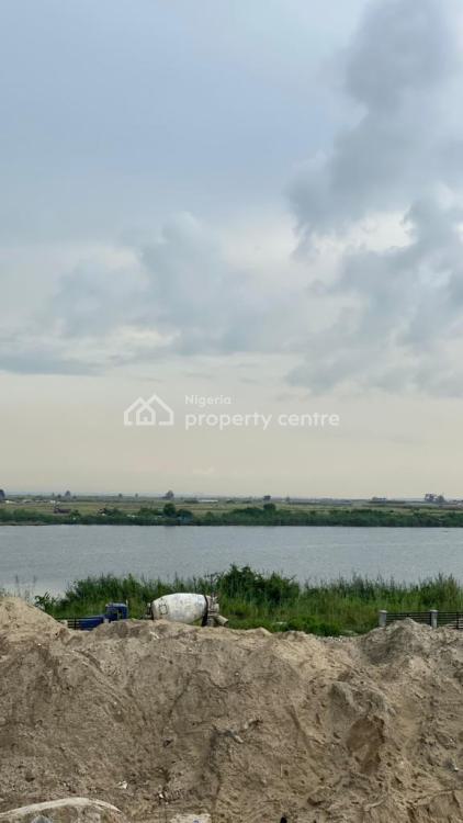 Super Luxurious 1 Bedroom with Pool and Gym, Off Admiralty Road, Lekki Phase 1, Lekki, Lagos, Mini Flat (room and Parlour) Short Let