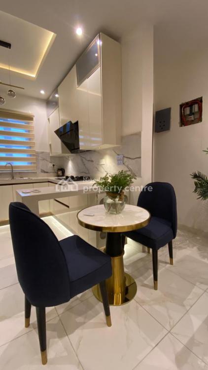 Super Luxurious 1 Bedroom with Pool and Gym, Off Admiralty Road, Lekki Phase 1, Lekki, Lagos, Mini Flat (room and Parlour) Short Let