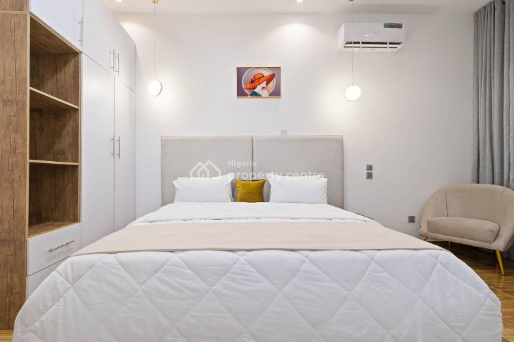 Luxury Bedrooms with Ps5 and Swimming Pool, White Sands Beach Estate, Ologolo, Lekki, Lagos, Semi-detached Duplex Short Let