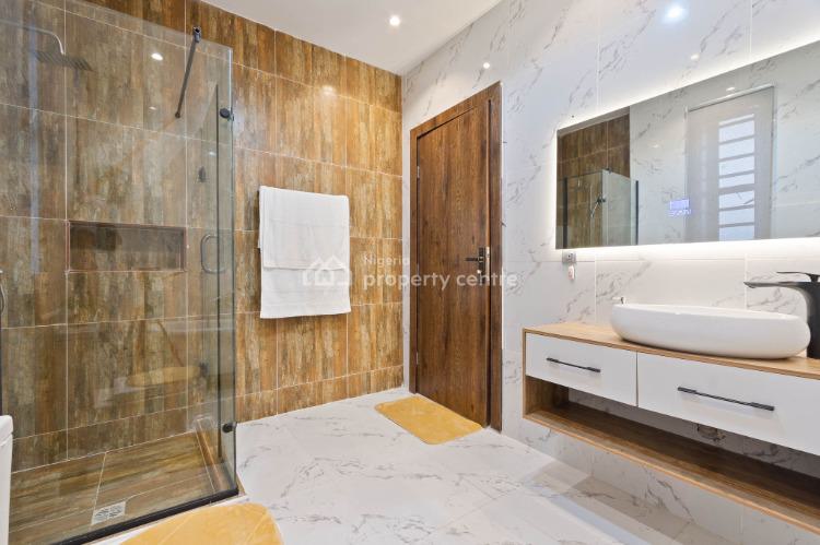 Luxury Bedrooms with Ps5 and Swimming Pool, White Sands Beach Estate, Ologolo, Lekki, Lagos, Semi-detached Duplex Short Let