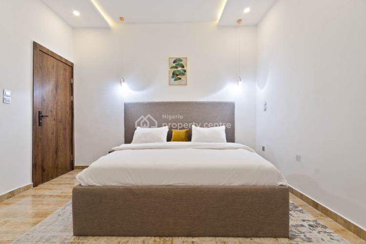 4 Bedrooms Smart Home with Swimming Pool and Ps5, White Sand Beach Estate, Ologolo, Lekki, Lagos, Semi-detached Duplex Short Let