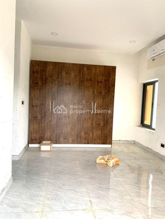 For Sale 1,200sqmt Smart 6 Bedroom Detached Mansion With Swimming