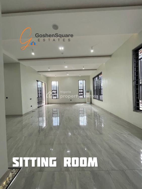 For Sale Luxury 5 Bedroom Waterfront Fully Detached Duplex With Swimming Pool, Banana Island