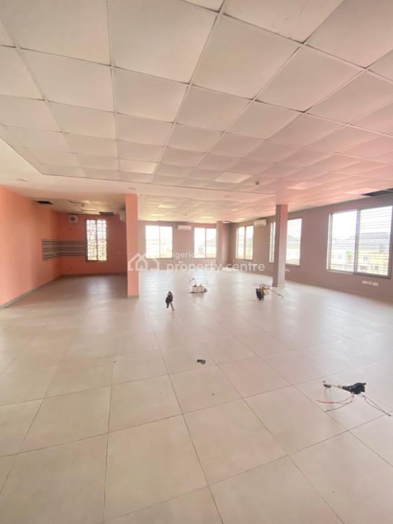 For Rent Commercial Space Measuring 205 Sqm On The Second Floor, Lekki