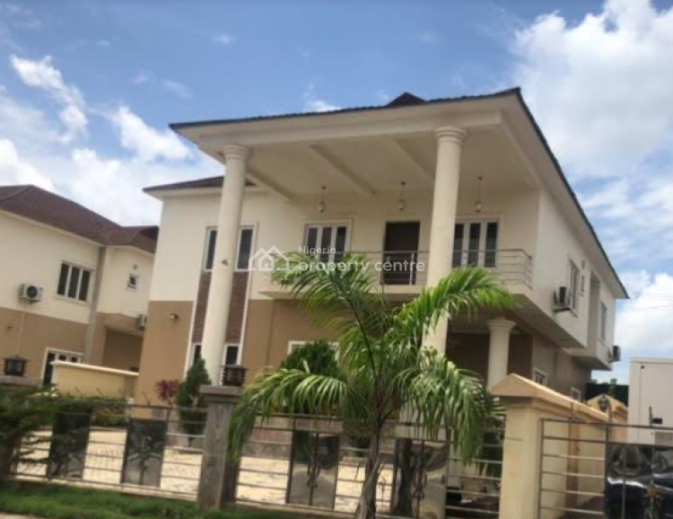 For Sale Spacious 5 Bedroom Duplex, Apo, Abuja 5 Beds, 6 Baths