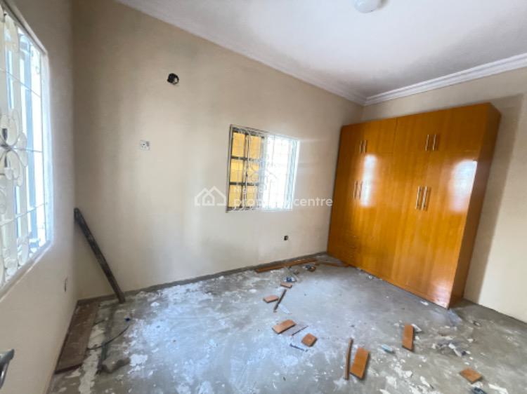 Nice One Bedroom Mini Flat, Lekki Right By Pinnacle Filling Station, Lekki Phase 1, Lekki, Lagos, Mini Flat (room and Parlour) for Rent