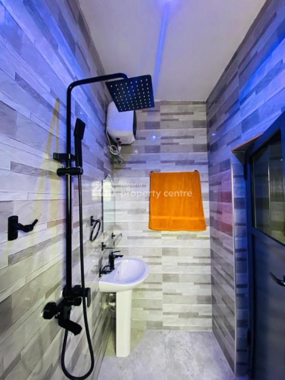 Luxury 2 Bedrooms Serviced Apartment, 8 Kemi Adefuke Close, Heritage Estate, Iyana Ipaja, Ipaja, Lagos, Flat / Apartment Short Let