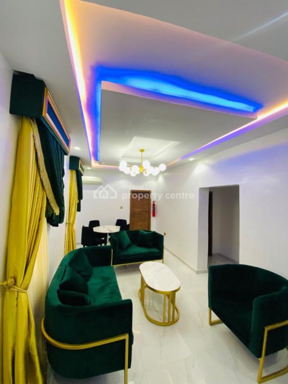 Luxury 2 Bedrooms Serviced Apartment, 8 Kemi Adefuke Close, Heritage Estate, Iyana Ipaja, Ipaja, Lagos, Flat / Apartment Short Let