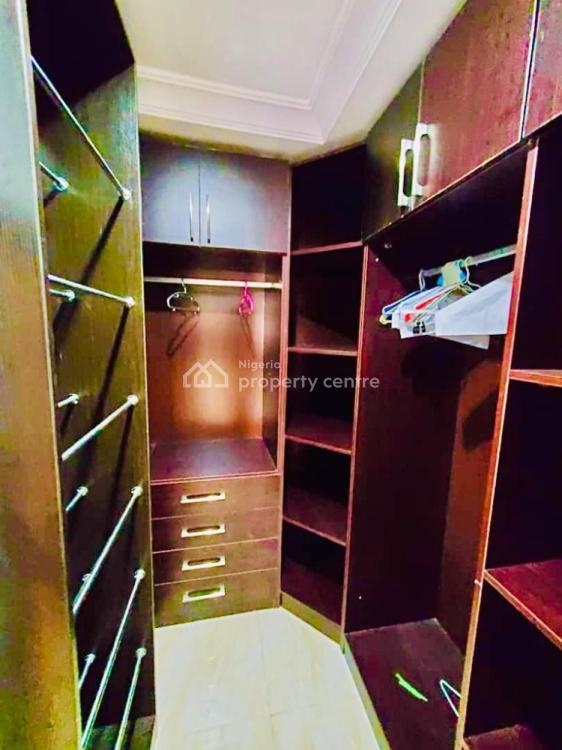 Spacious 4 Bedroom Fully Detached + Bq, Onikoyi, Banana Island, Ikoyi, Lagos, Detached Duplex for Rent