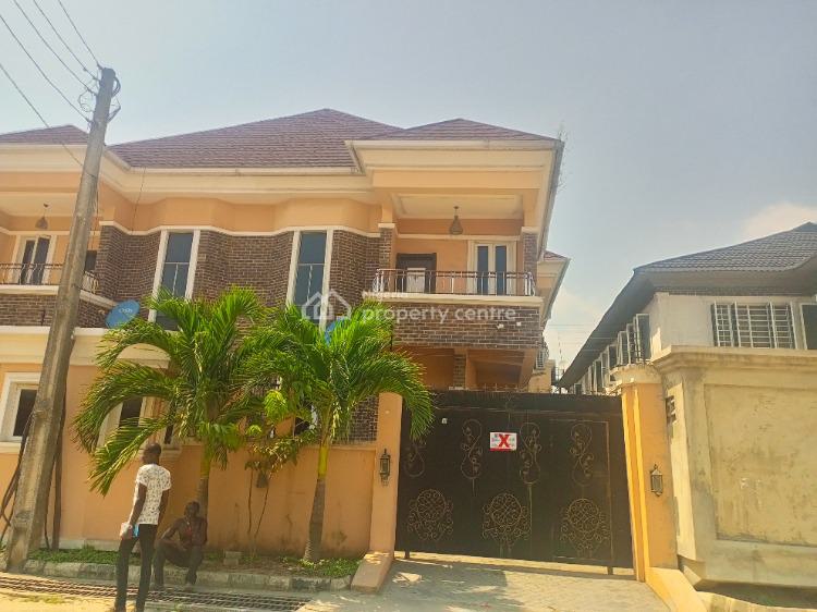 For Sale 4 Bedroom Semi Detached House, Gbangbala Street, Ikate