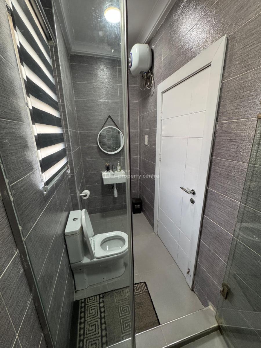 Luxury 2 Bedrooms Apartment with Gym and Swimming Pool, Lekki Phase 1, Lekki, Lagos, Flat / Apartment Short Let