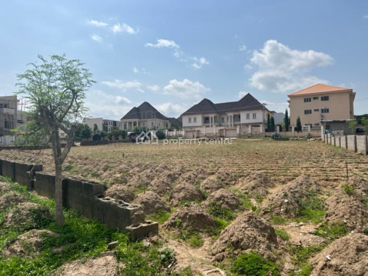 Neatly Sandwiched, Corner Piece Residential Liveable Plot, Behind Julius Berger Staff Quarters, Life Camp, Abuja, Residential Land for Sale
