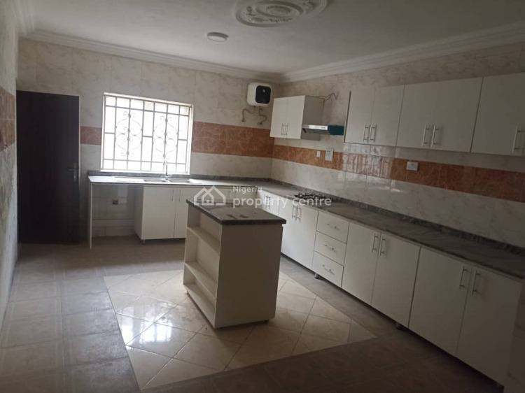 Distress Property 6 Bedroom Duplex, Goke Kupolati Street By Bashorun Estate,majek Sangotedo Lekki, Ajah, Lagos, Detached Duplex for Sale