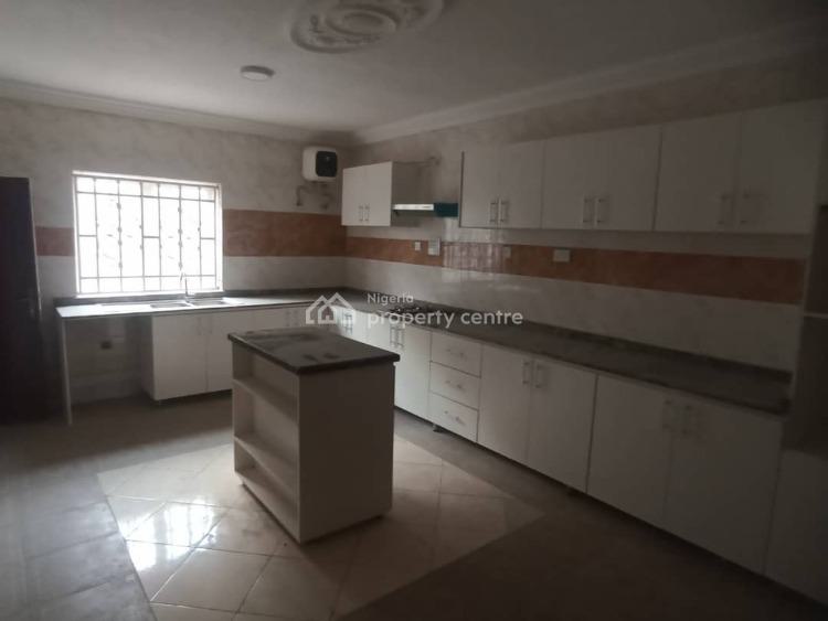 Distress Property 6 Bedroom Duplex, Goke Kupolati Street By Bashorun Estate,majek Sangotedo Lekki, Ajah, Lagos, Detached Duplex for Sale