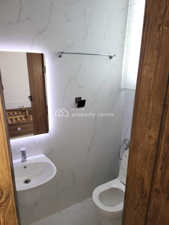 Luxury 2 Bedroom Apartment, Platinum Way, Lekki, Lagos, Flat / Apartment for Sale