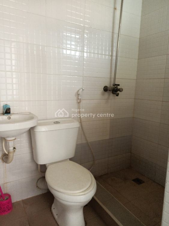 2 Bedroom Apartment with Spacious Rooms, Ikota, Lekki, Lagos, Flat / Apartment for Rent