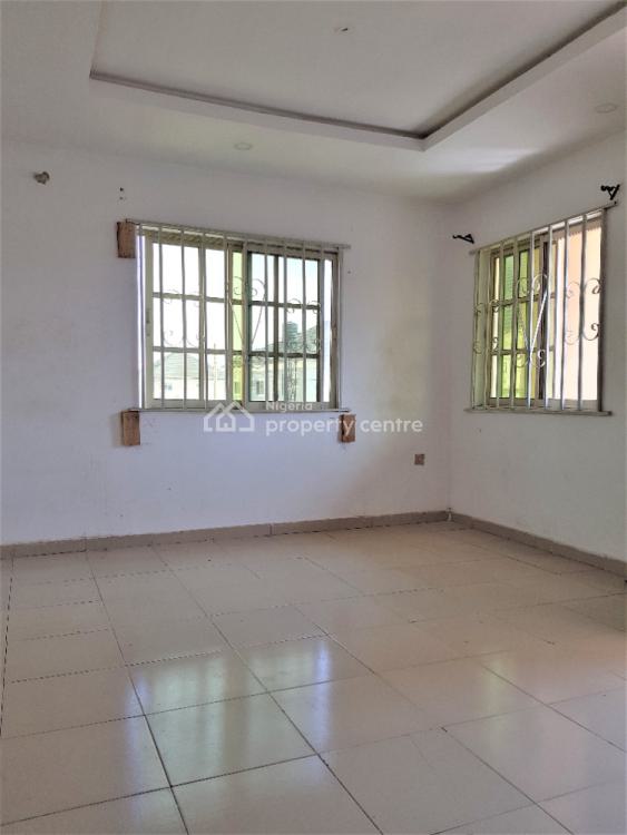 For Rent 4 Bedroom Fully Detached Duplex In A Tightly Secured